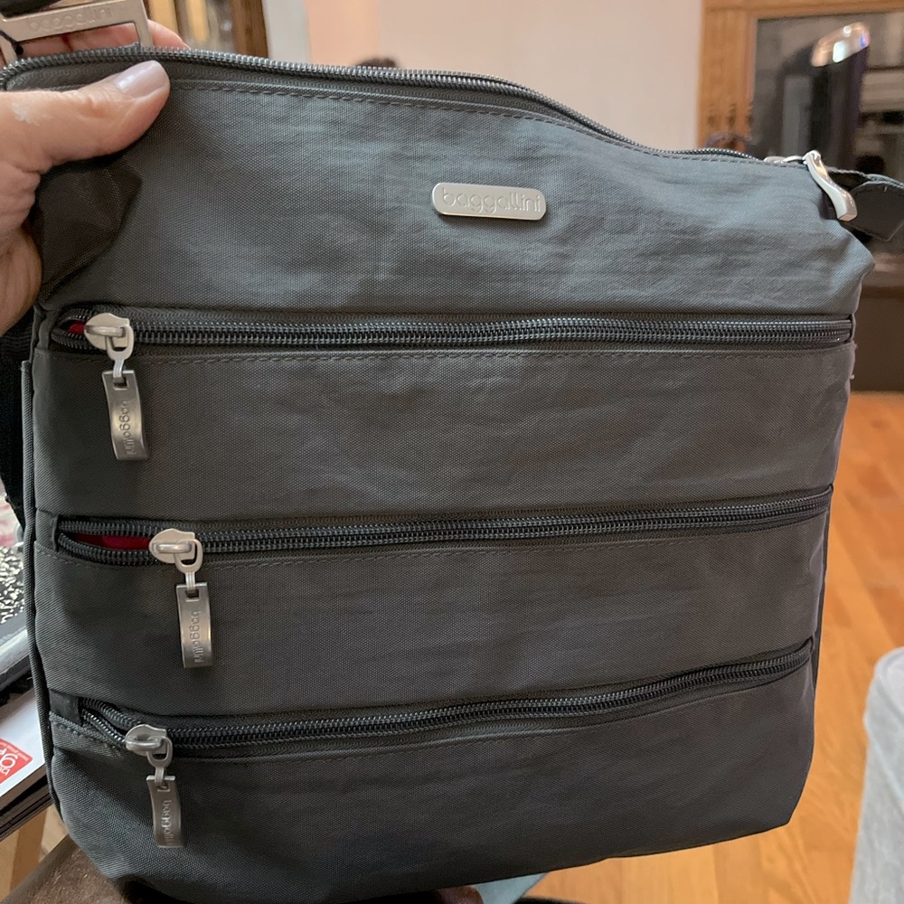 Baggallini Grey cross-body bag
